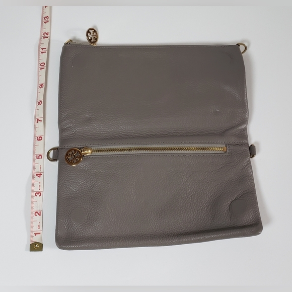 Tory Burch Bifold Clutch Gray Pebbled Leather - Picture 3 of 13